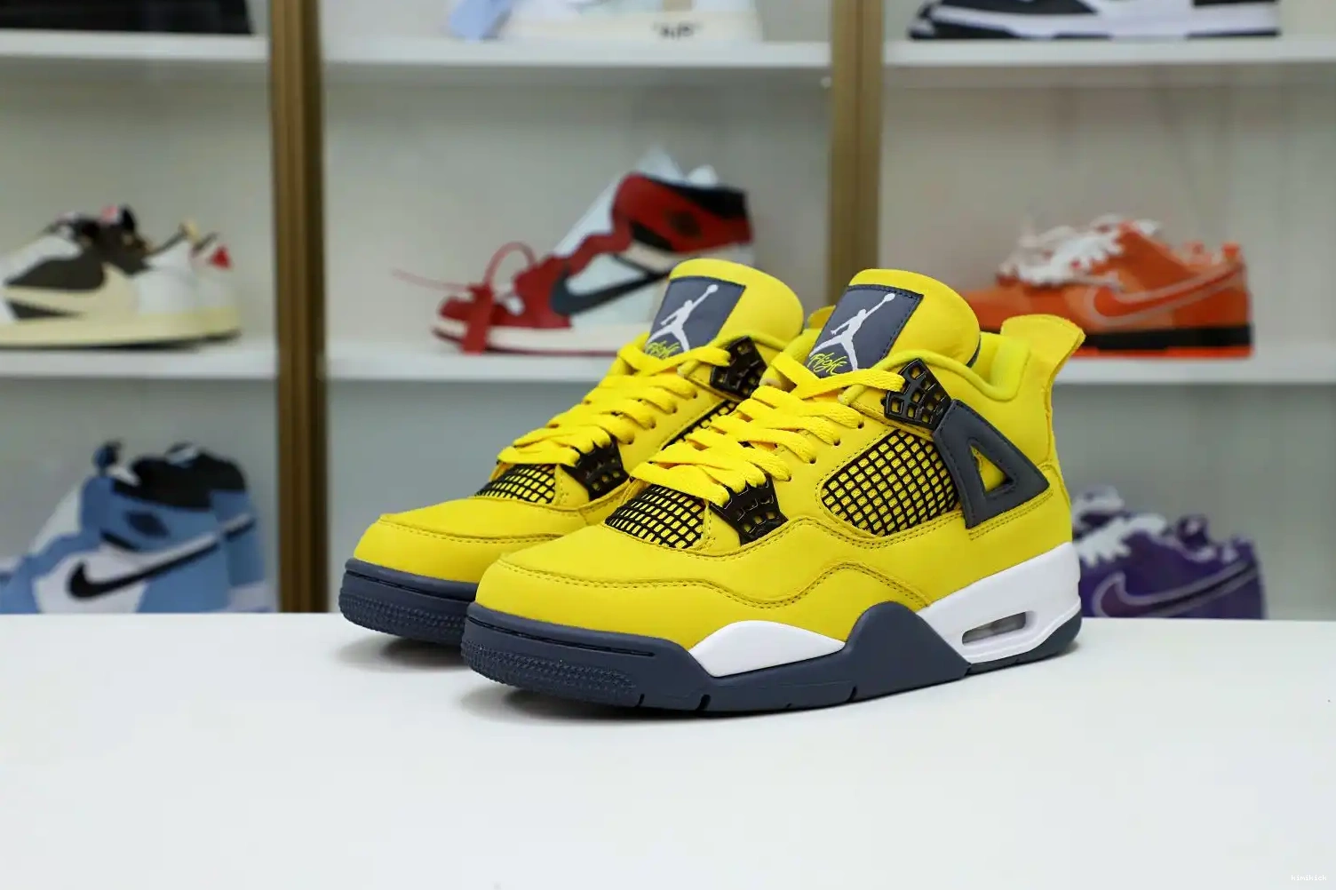 RETRO 4 Kimikick 2021 'LIGHTNING' AIR AIR JORDAN JORDAN 0513
